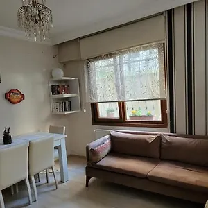 Guest house An Easy Transport And Quiet In, Istanbul